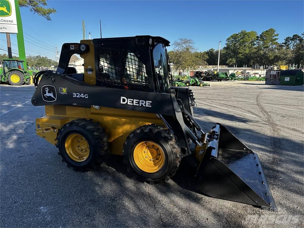 John Deere 324G 滑移轉向裝載機