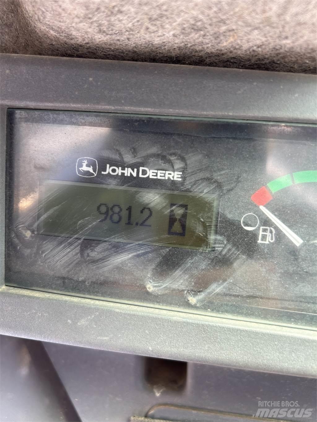 John Deere 331G 小型裝載機