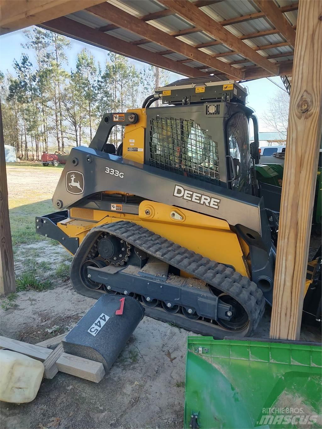 John Deere 333G 小型裝載機