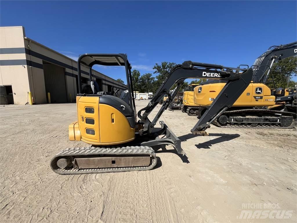 John Deere 35G 小型挖土機/掘鑿機<7t(小型挖掘機)
