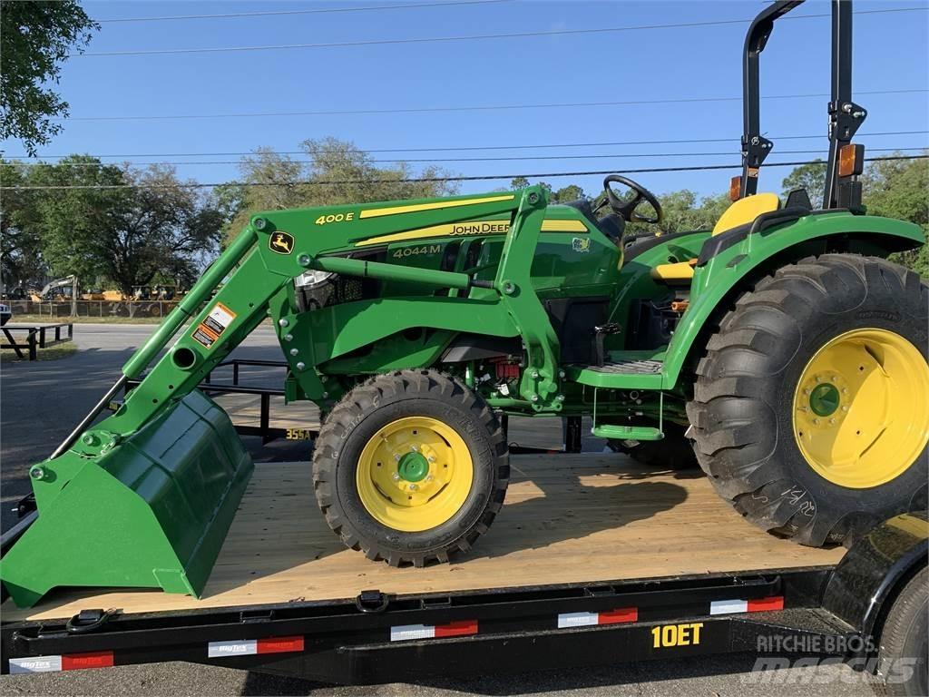John Deere 4044M 曳引機