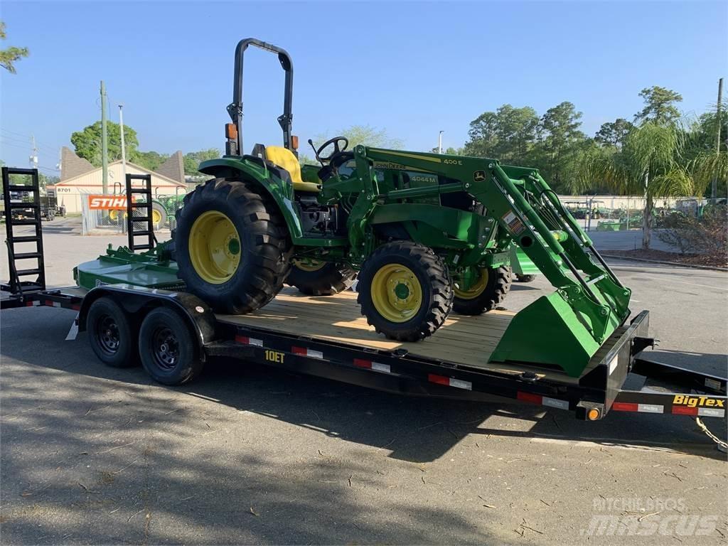 John Deere 4044M 曳引機