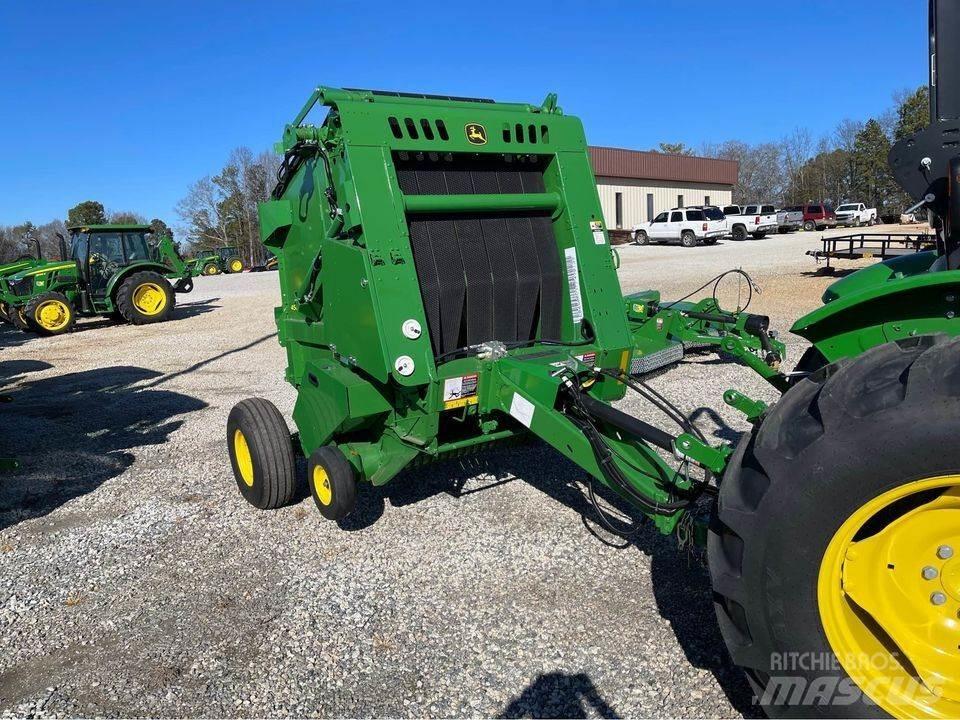 John Deere 450E 圓型牧草打包機