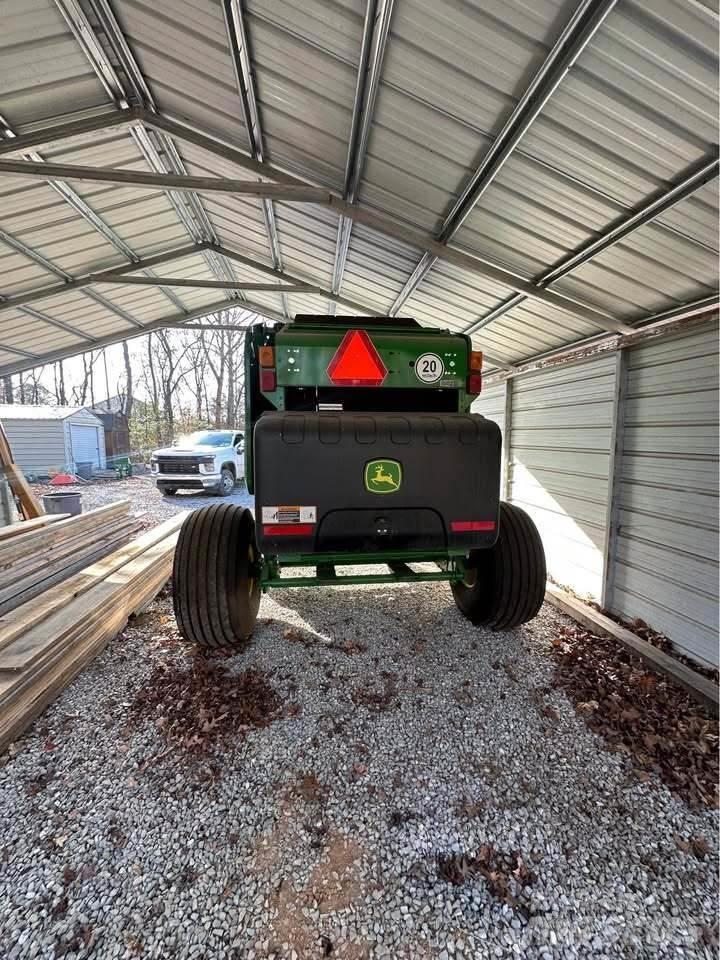 John Deere 450M 圓型牧草打包機