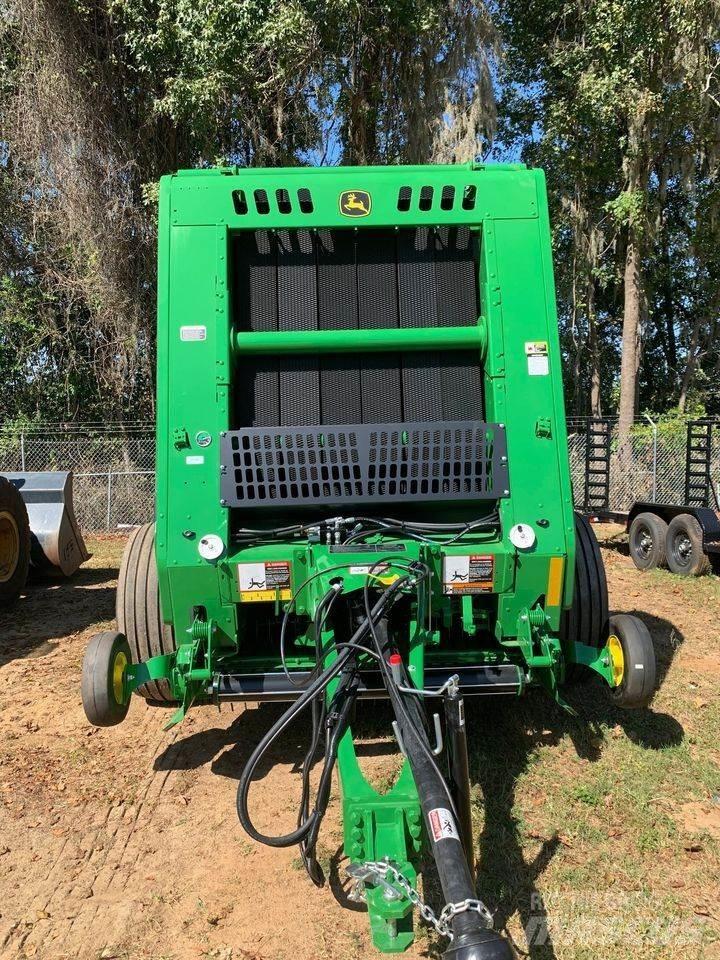John Deere 460M 圓型牧草打包機