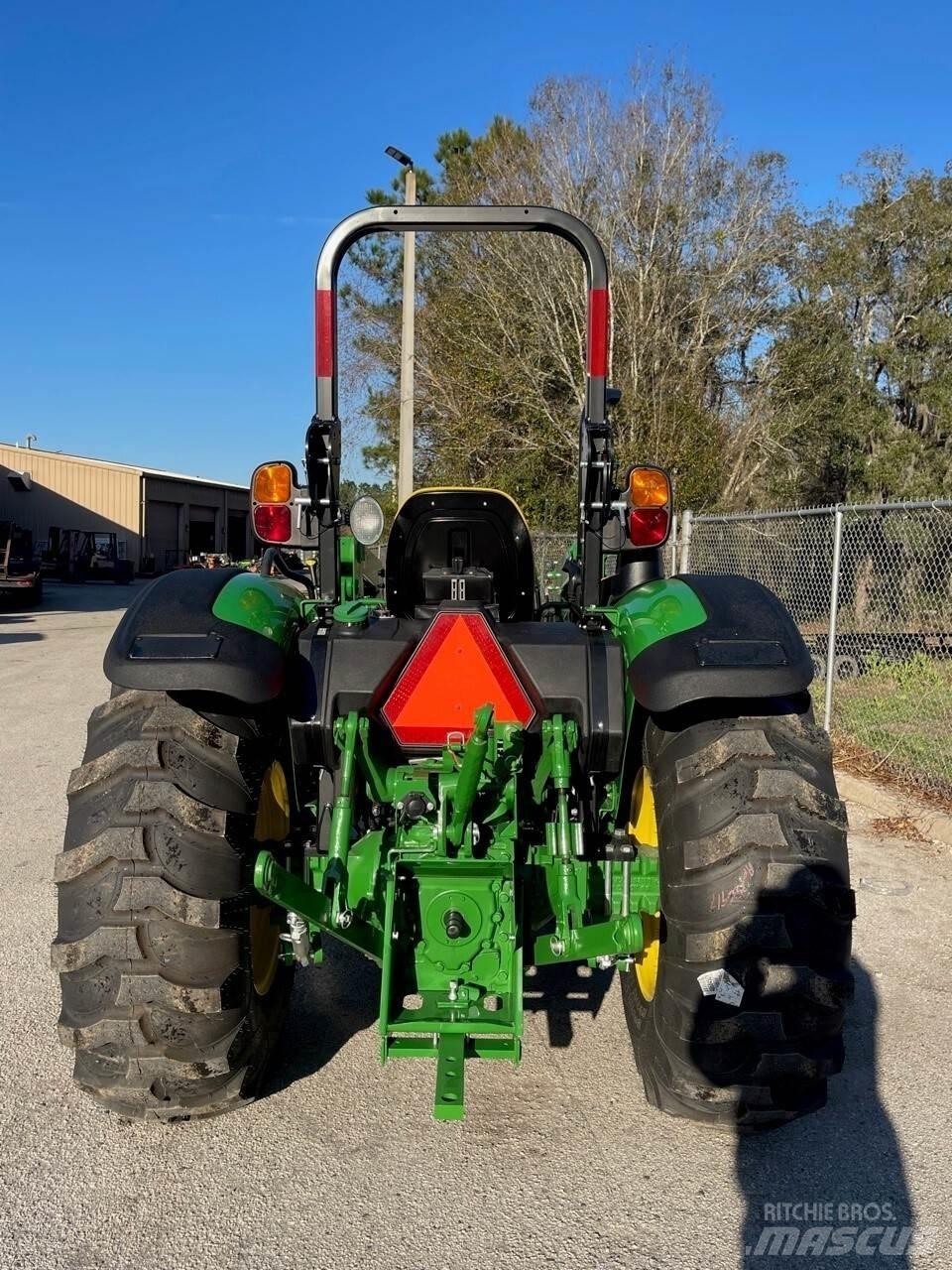 John Deere 5045E 曳引機