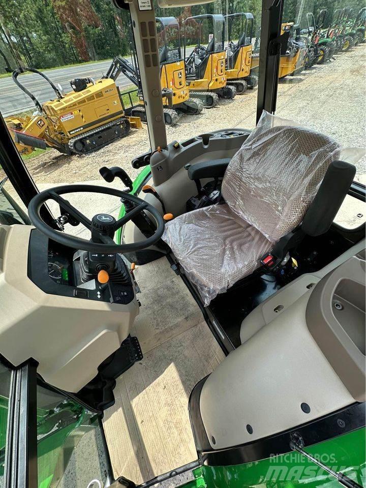 John Deere 5067E 曳引機