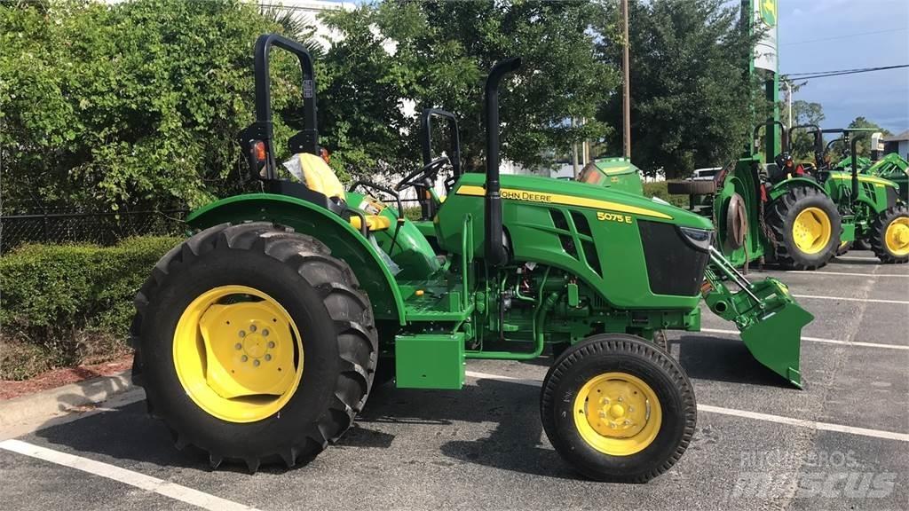 John Deere 5075E 曳引機