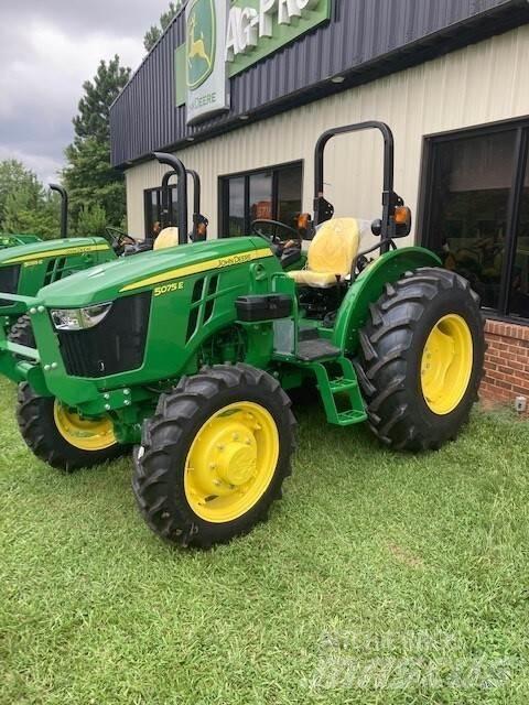 John Deere 5075E 曳引機