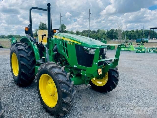 John Deere 5075E 曳引機