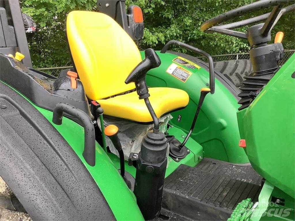 John Deere 5075E 小型曳引機