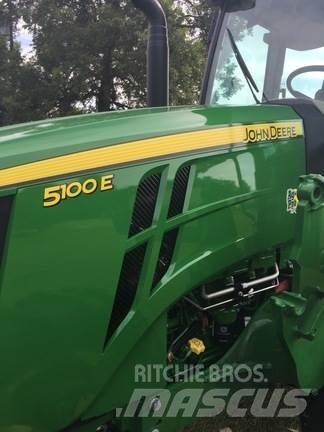 John Deere 5100E 曳引機