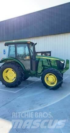 John Deere 5100E 小型曳引機