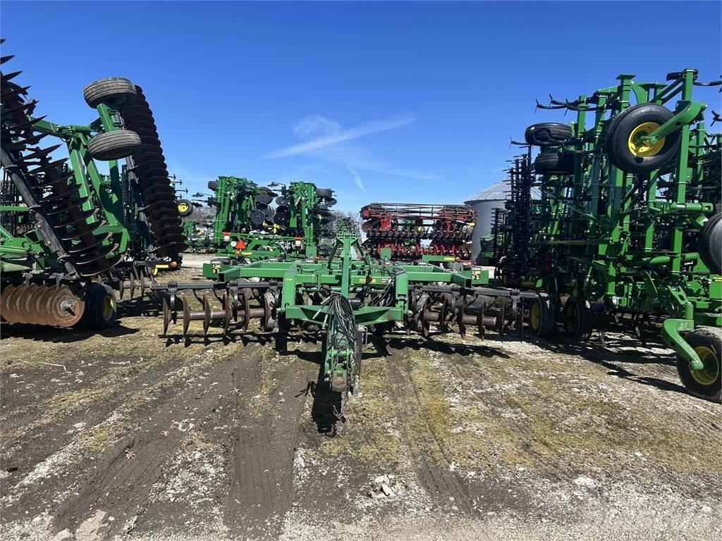John Deere 512 其他耕耘機和配件