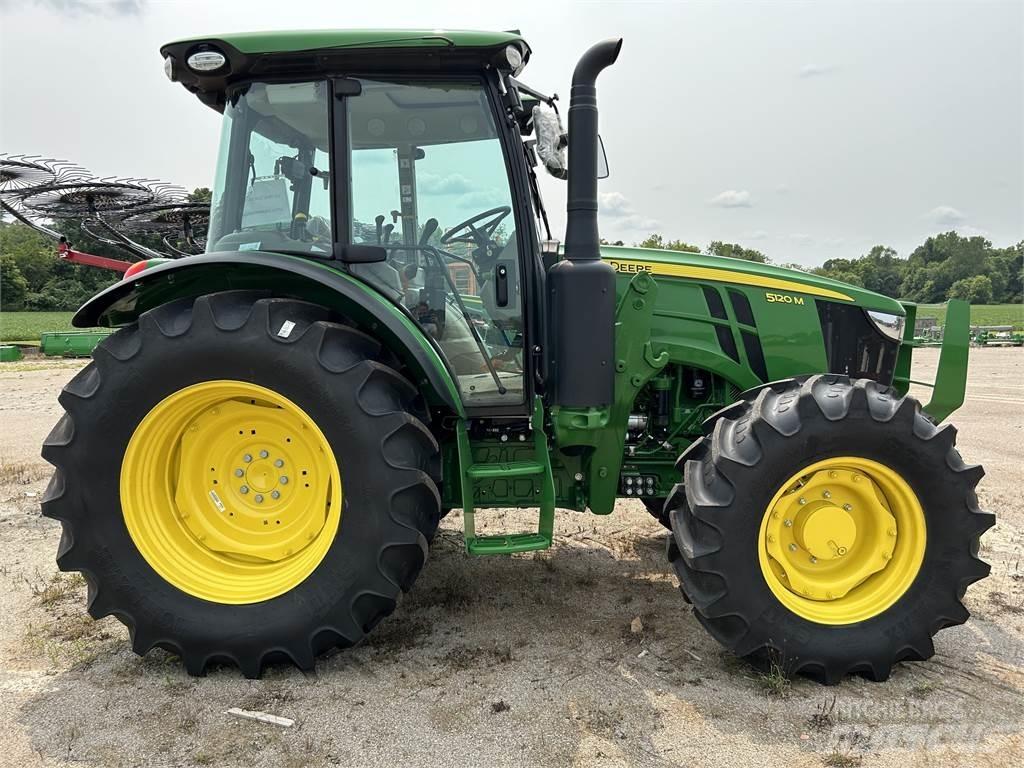 John Deere 5120M 曳引機