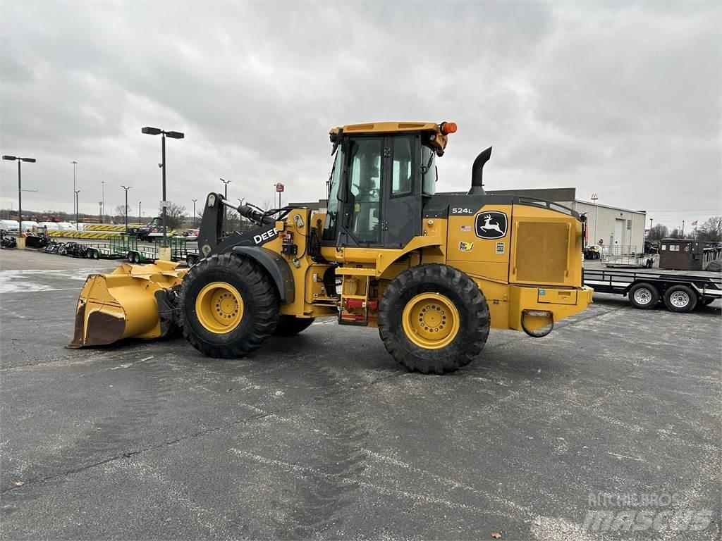 John Deere 524L 輪胎式裝載機