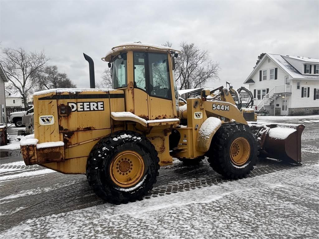 John Deere 544H 輪胎式裝載機