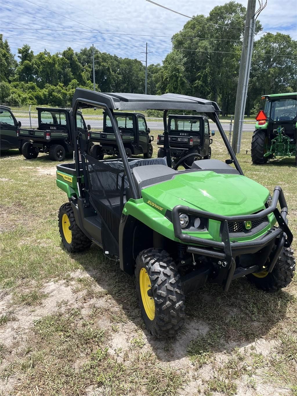John Deere 560E 多用途機械