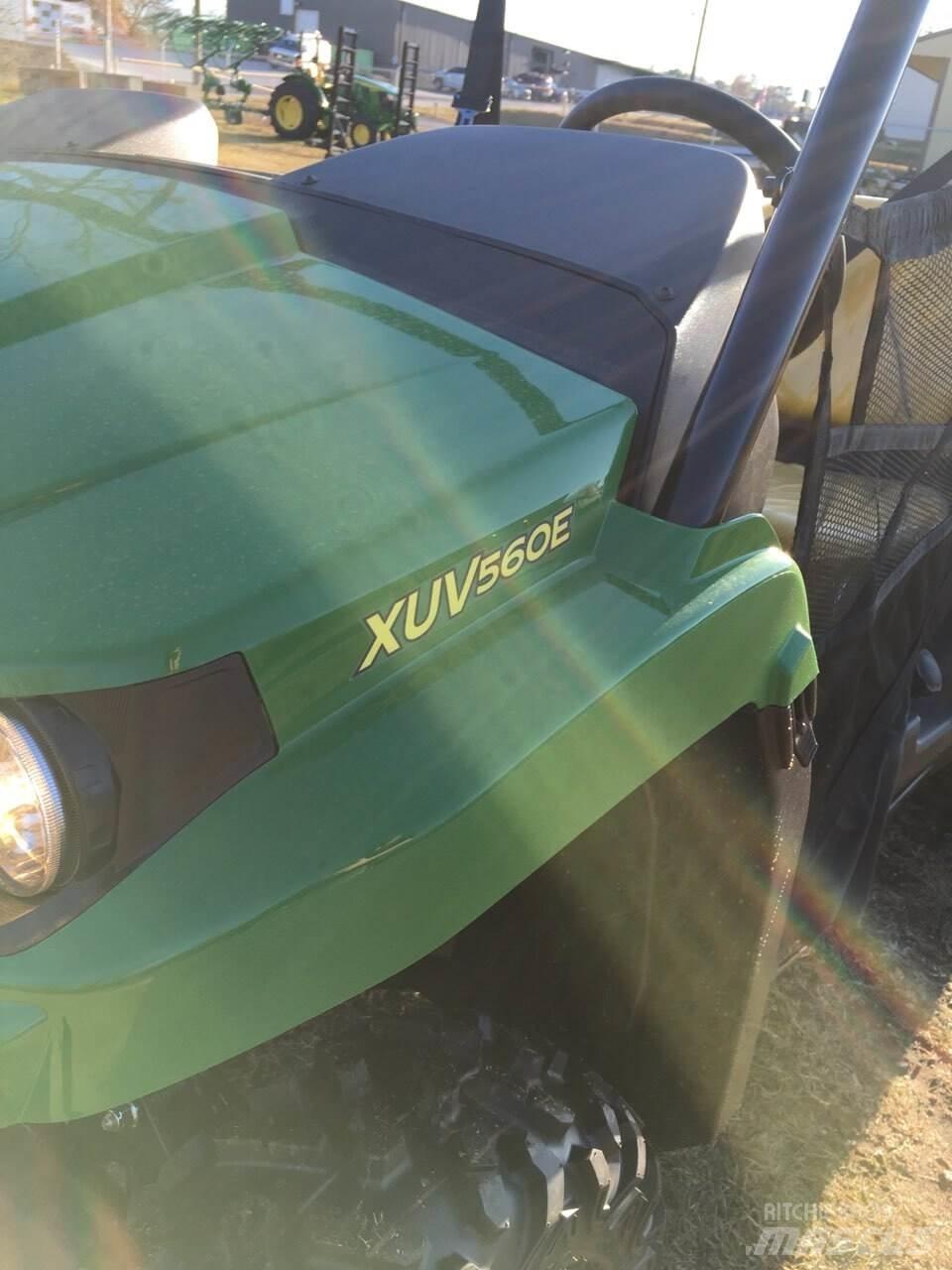 John Deere 560E 多用途機械