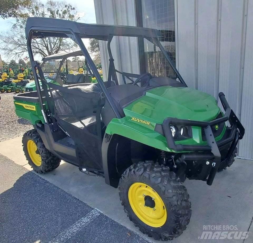 John Deere 560E 多用途機械