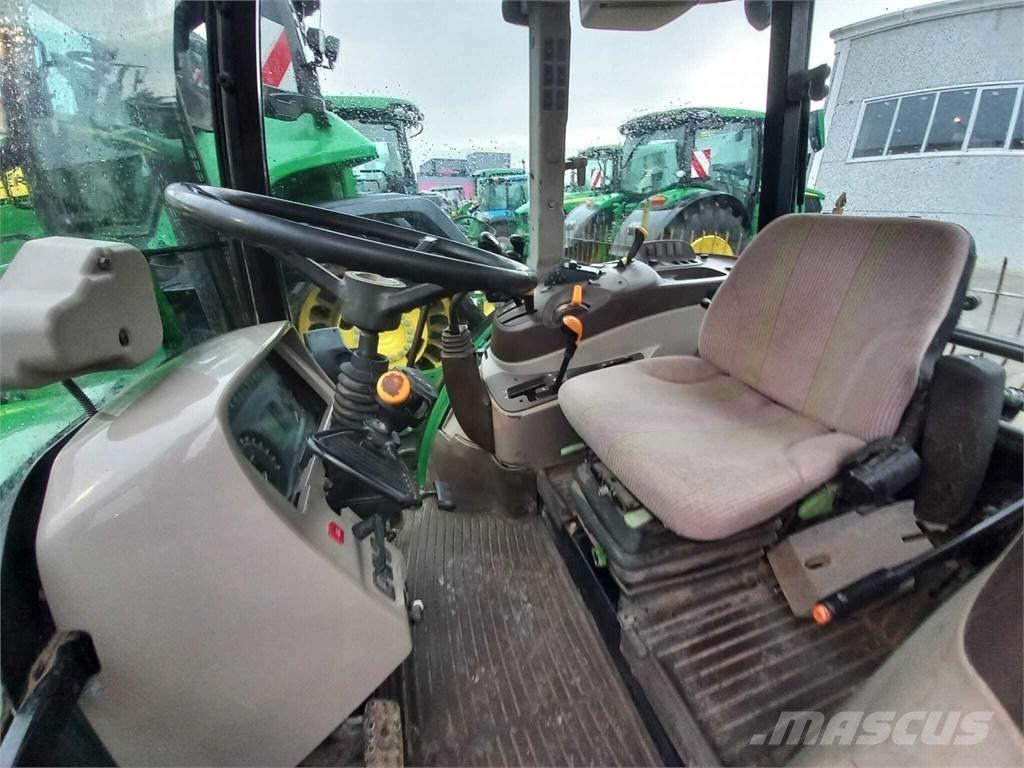John Deere 5720 曳引機