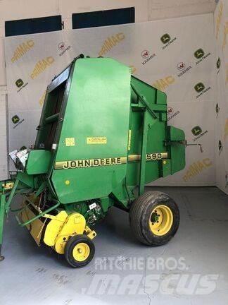 John Deere 590 圓型牧草打包機