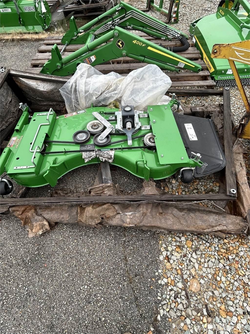 John Deere 60D 割草劑