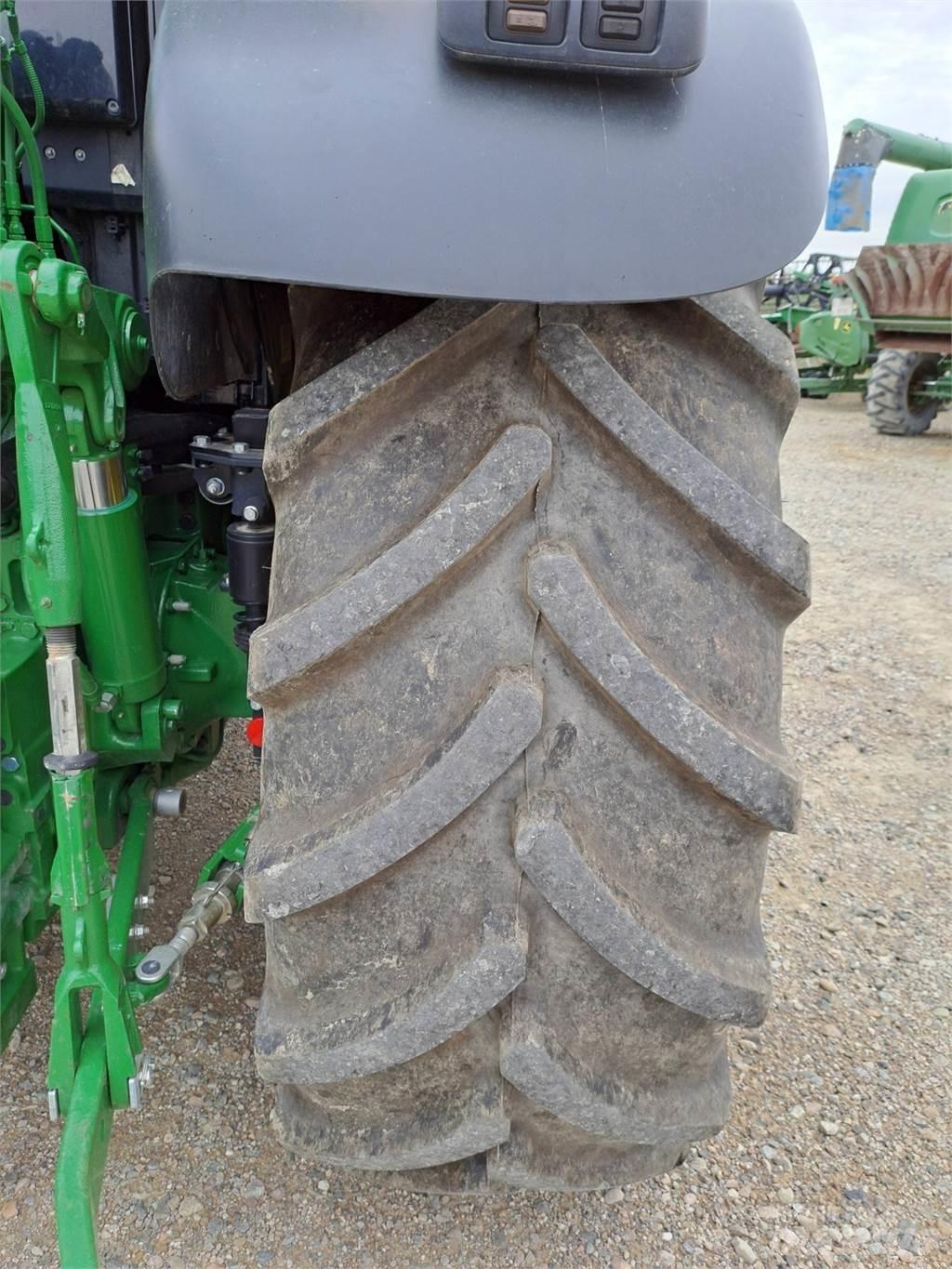 John Deere 6155M 曳引機