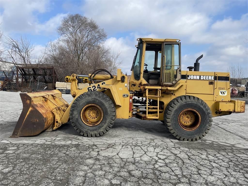 John Deere 624G 輪胎式裝載機