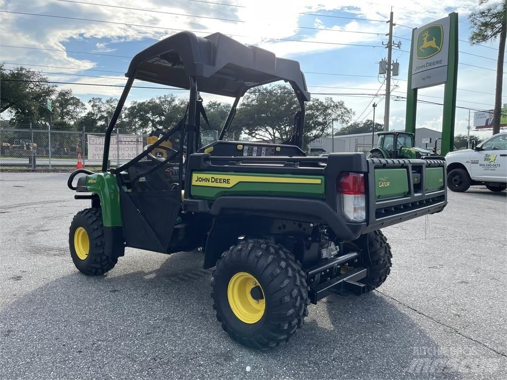 John Deere 815E 多用途機械