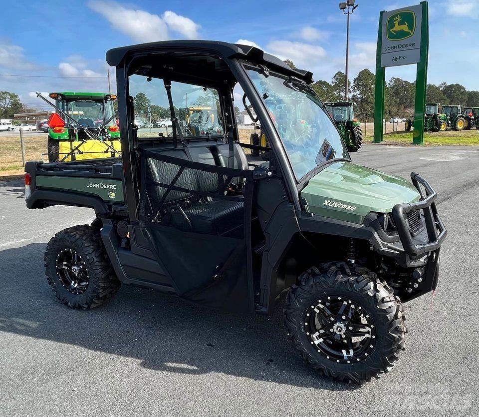John Deere 835M 多用途機械