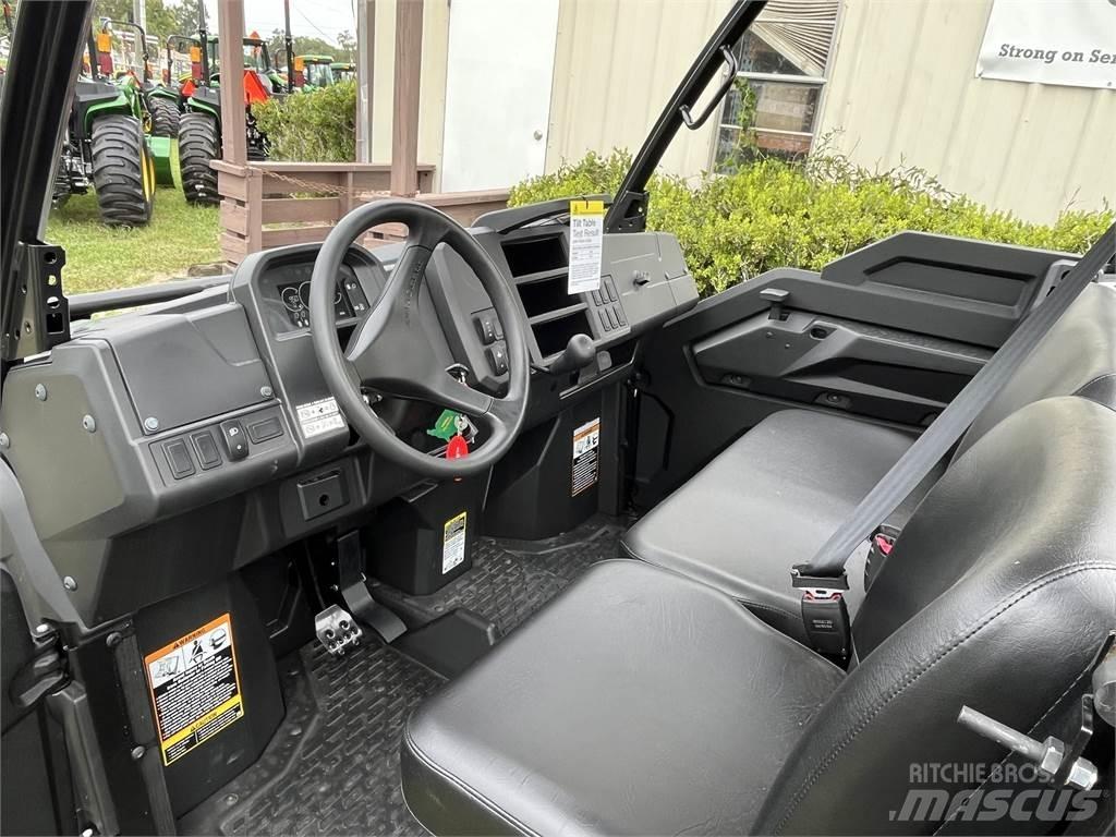John Deere 835M 多用途機械