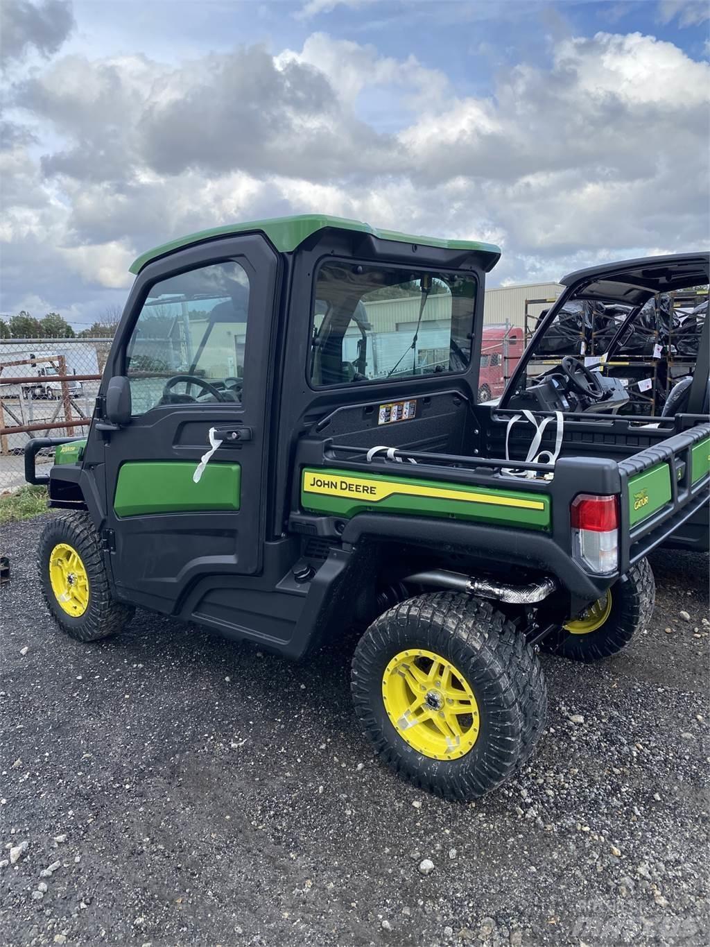 John Deere 835R 多用途機械