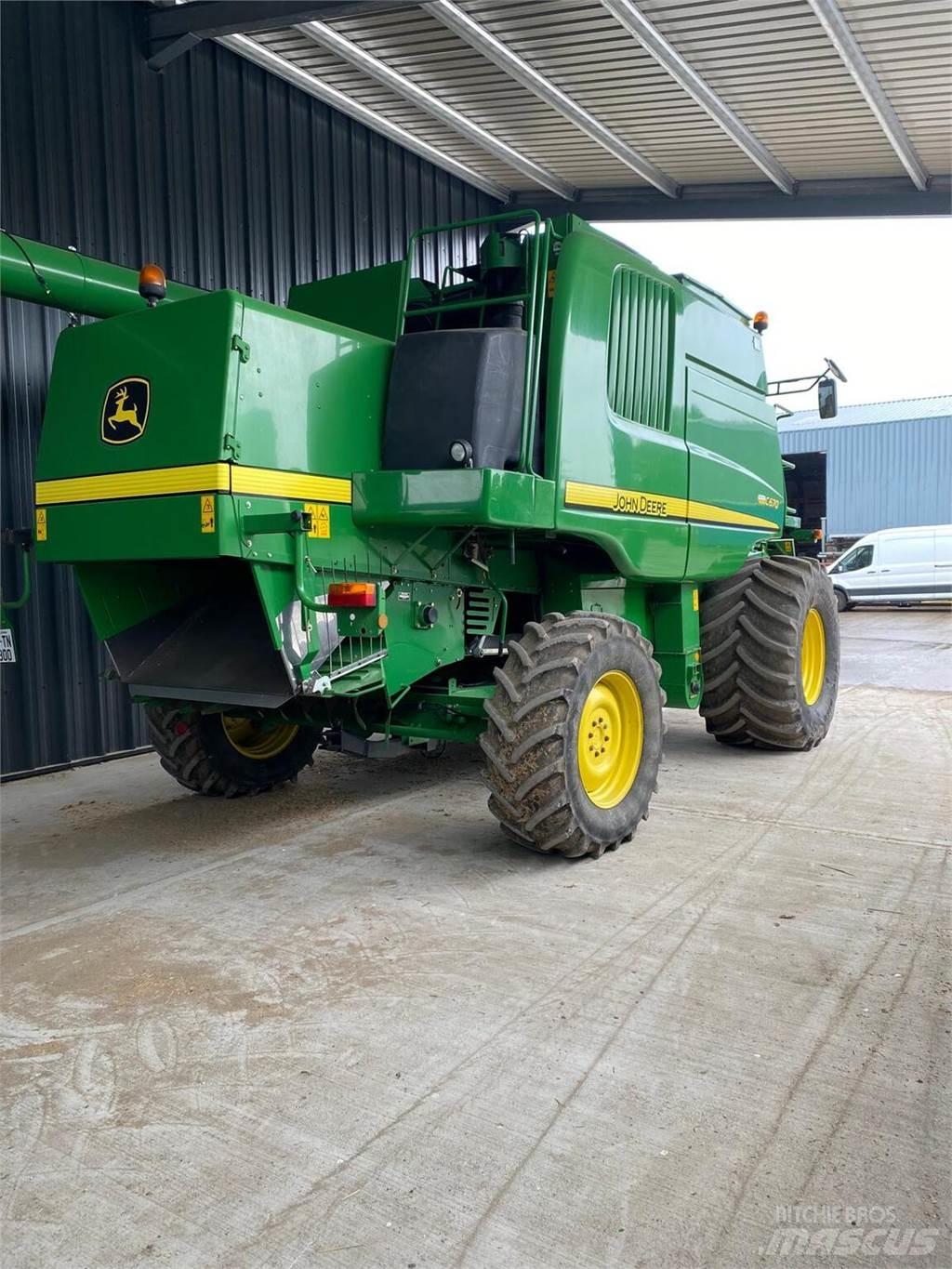 John Deere C670 聯合收穫機