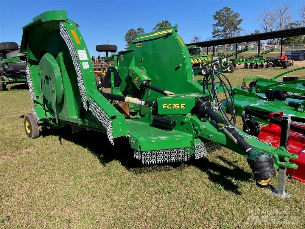 John Deere FC15E 草捆撕碎機、切割機、拆袋機