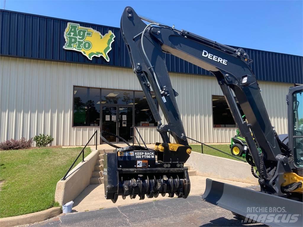 John Deere ME36 伐木歸堆機