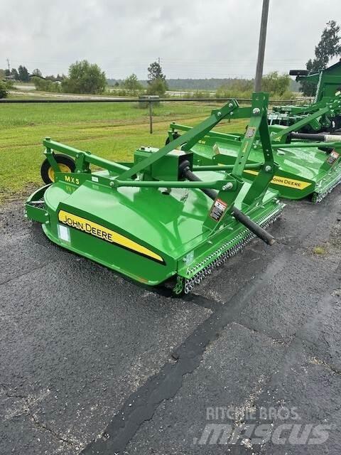John Deere MX5 草捆撕碎機、切割機、拆袋機