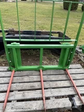 John Deere NA 草捆撕碎機、切割機、拆袋機