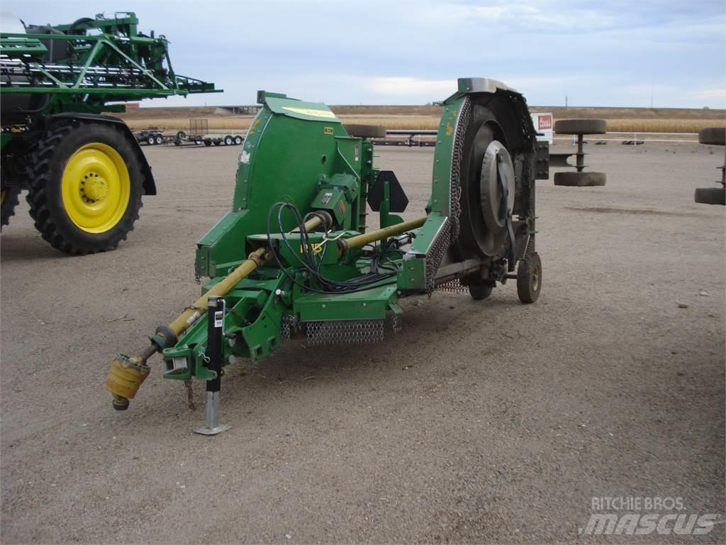 John Deere R15 草捆撕碎機、切割機、拆袋機