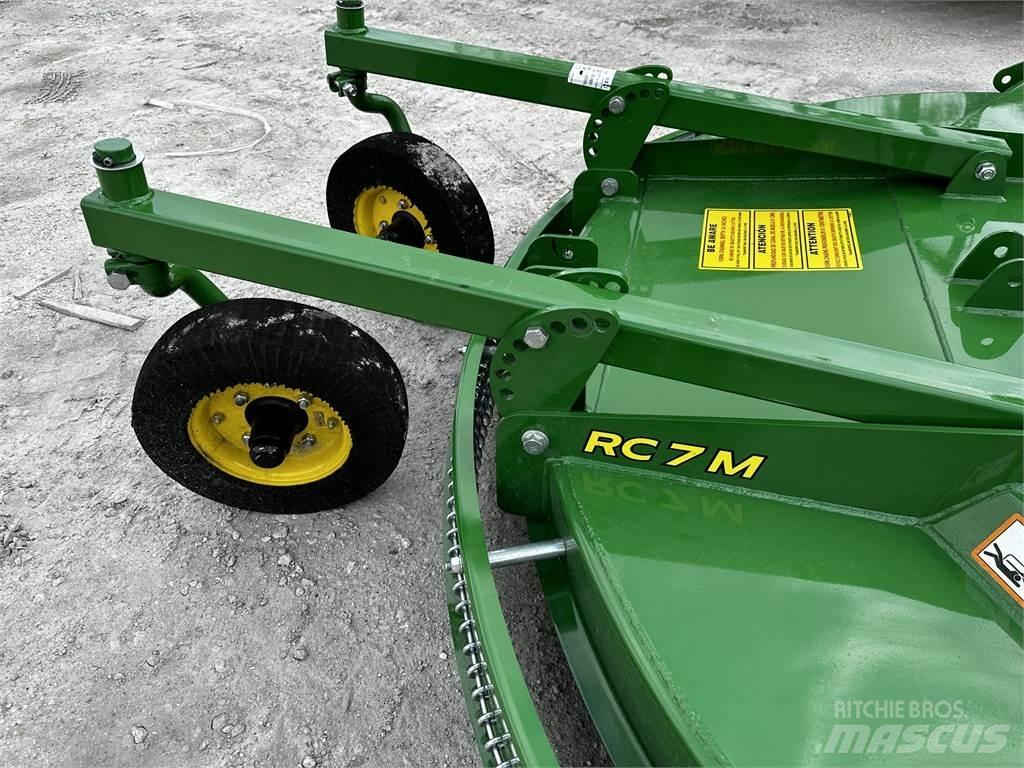 John Deere RC7M 草捆撕碎機、切割機、拆袋機