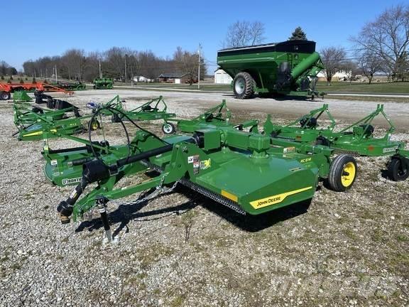 John Deere RC8M 草捆撕碎機、切割機、拆袋機
