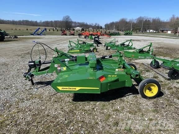 John Deere RC8M 草捆撕碎機、切割機、拆袋機