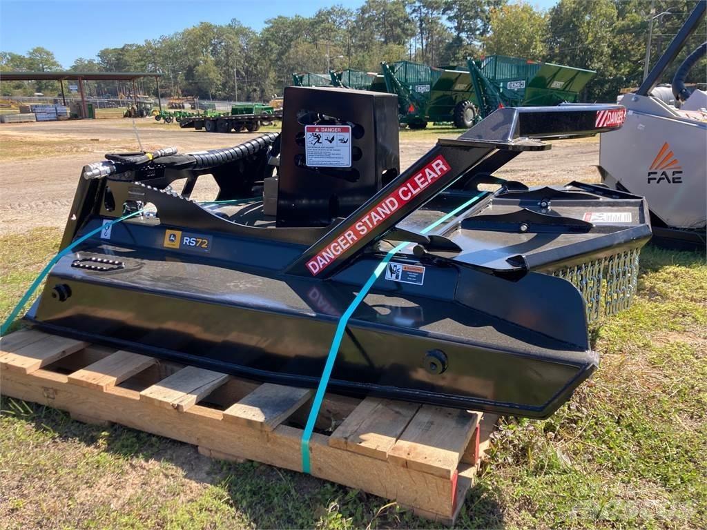 John Deere RS72 草捆撕碎機、切割機、拆袋機