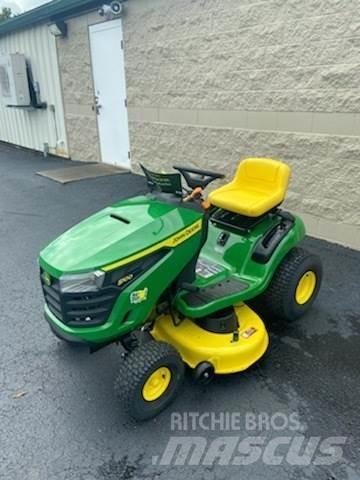 John Deere S100 騎乘式割草機