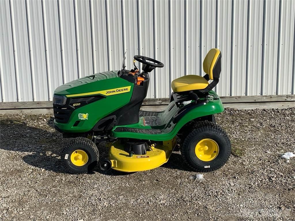 John Deere S120 騎乘式割草機