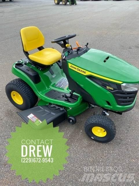 John Deere S120 騎乘式割草機