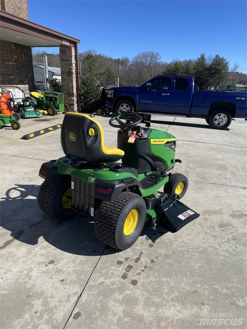 John Deere S160 小型曳引機