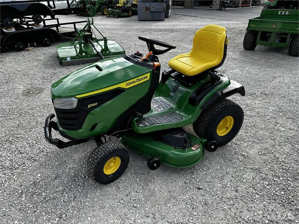 John Deere S160 小型曳引機