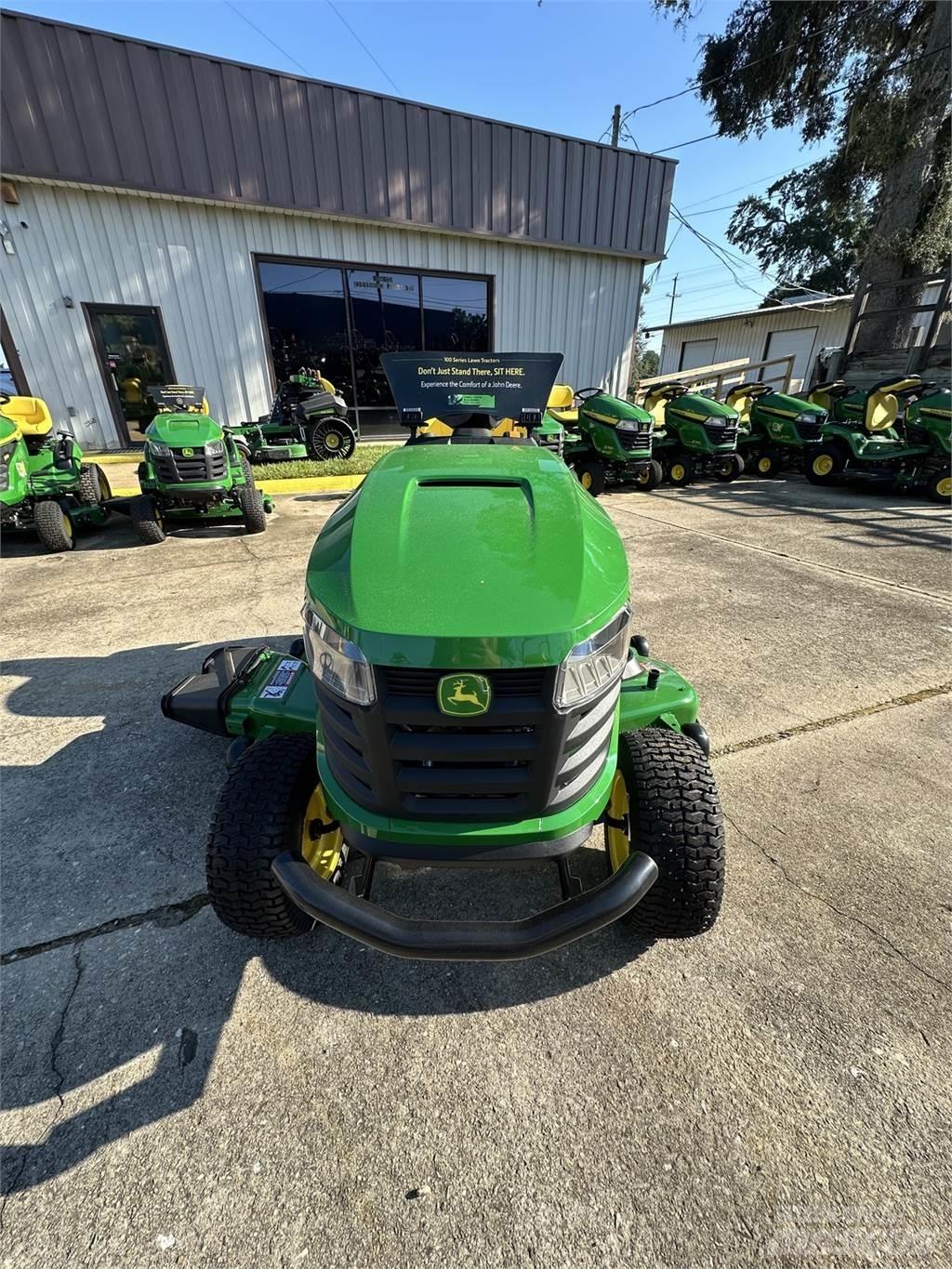 John Deere S180 小型曳引機