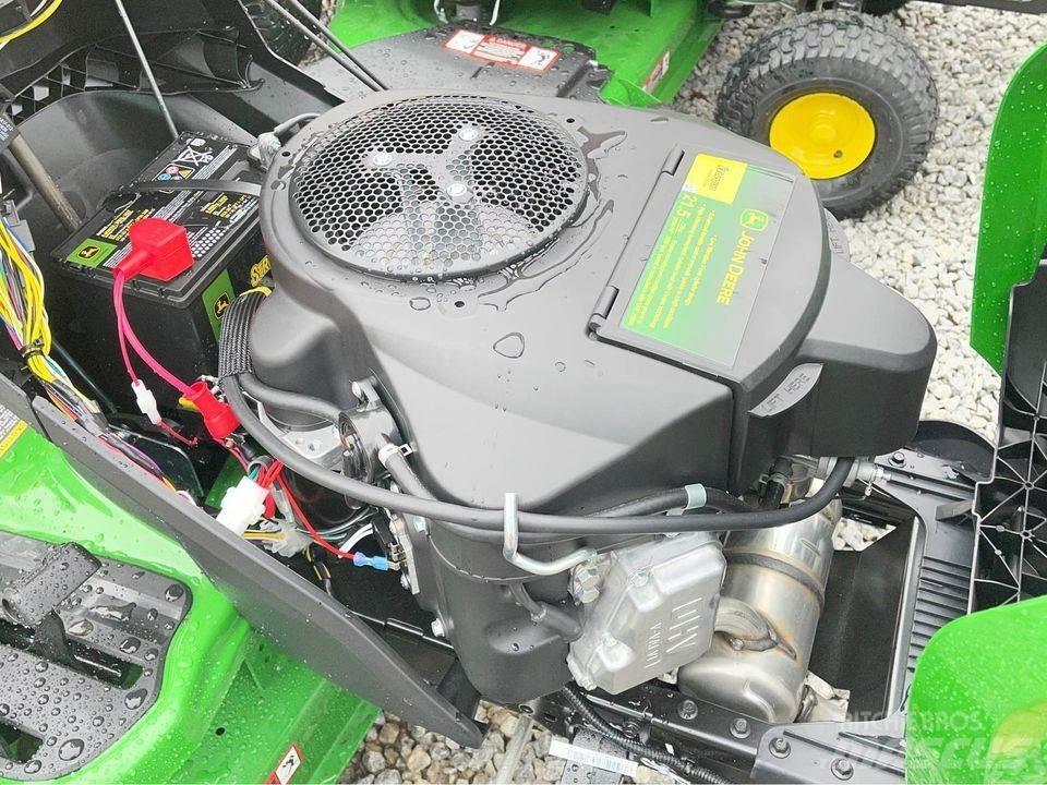 John Deere S240 小型曳引機